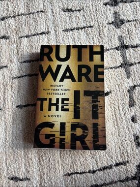 Ruth Ware "The It Girl" Paperback - Gold & Black Cover